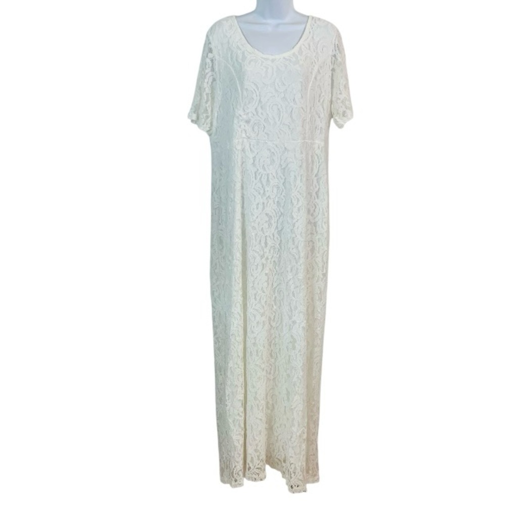 CLUB L Elegant Winter White Lace Maxi Dress Sz 20
